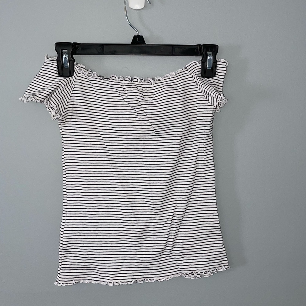 Off the shoulder t-shirt